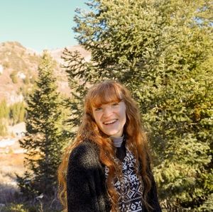 Meet your Posher, Jennalynn